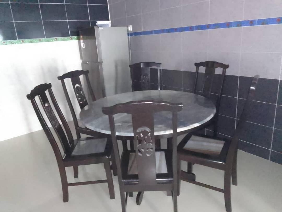 35, Jalan Seri Bayu 18 Kampong Bagan Lalang Bagian luar foto